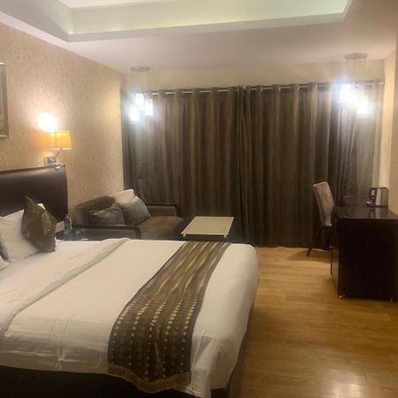 Nandan Kanan Hotel & Resort Sipra Eksteriør bilde