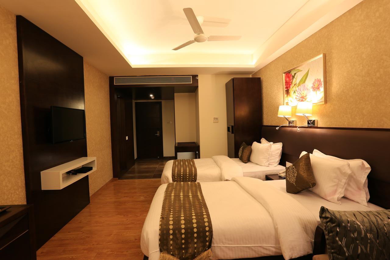 Nandan Kanan Hotel & Resort Sipra Eksteriør bilde